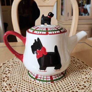Global design connection Kate Williams black Scottish shepherd dog porce…